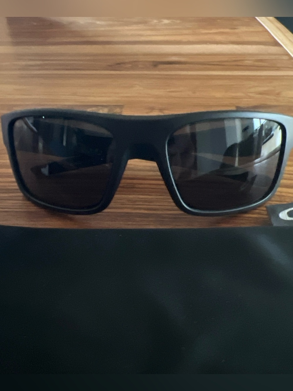 Oakley Drop Point Matte Black/Grey Men's Sunglasses OO9367-0160